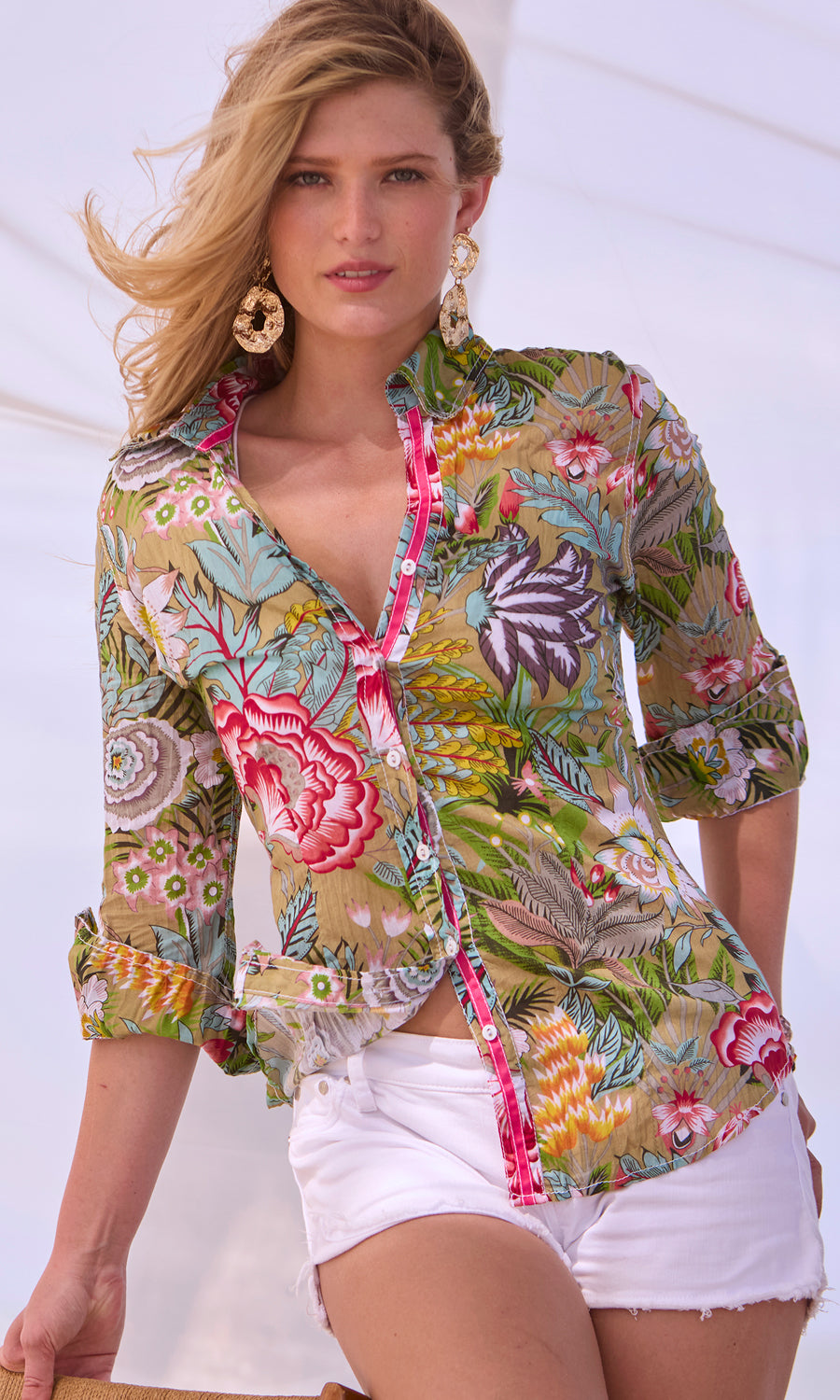 A model wears a CINO Mustique button-down Shirt