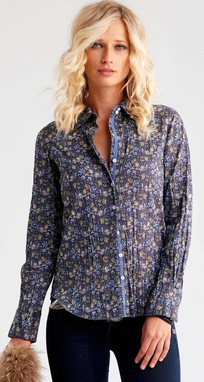 A model wears a CINO Dorset Ditsy Blue button-down Shirt
