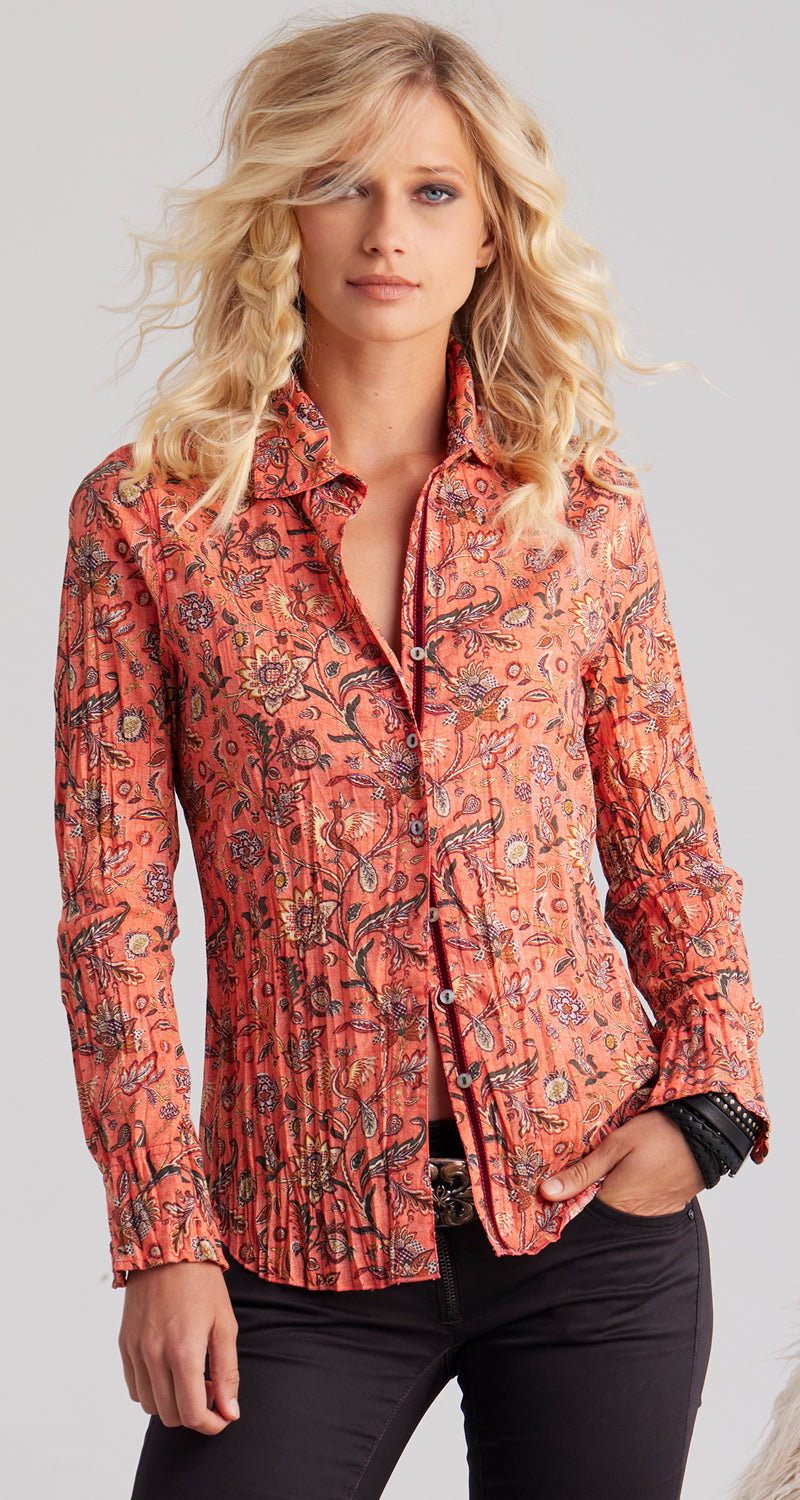 A model wears a CINO  Hoxton button-down Shirt