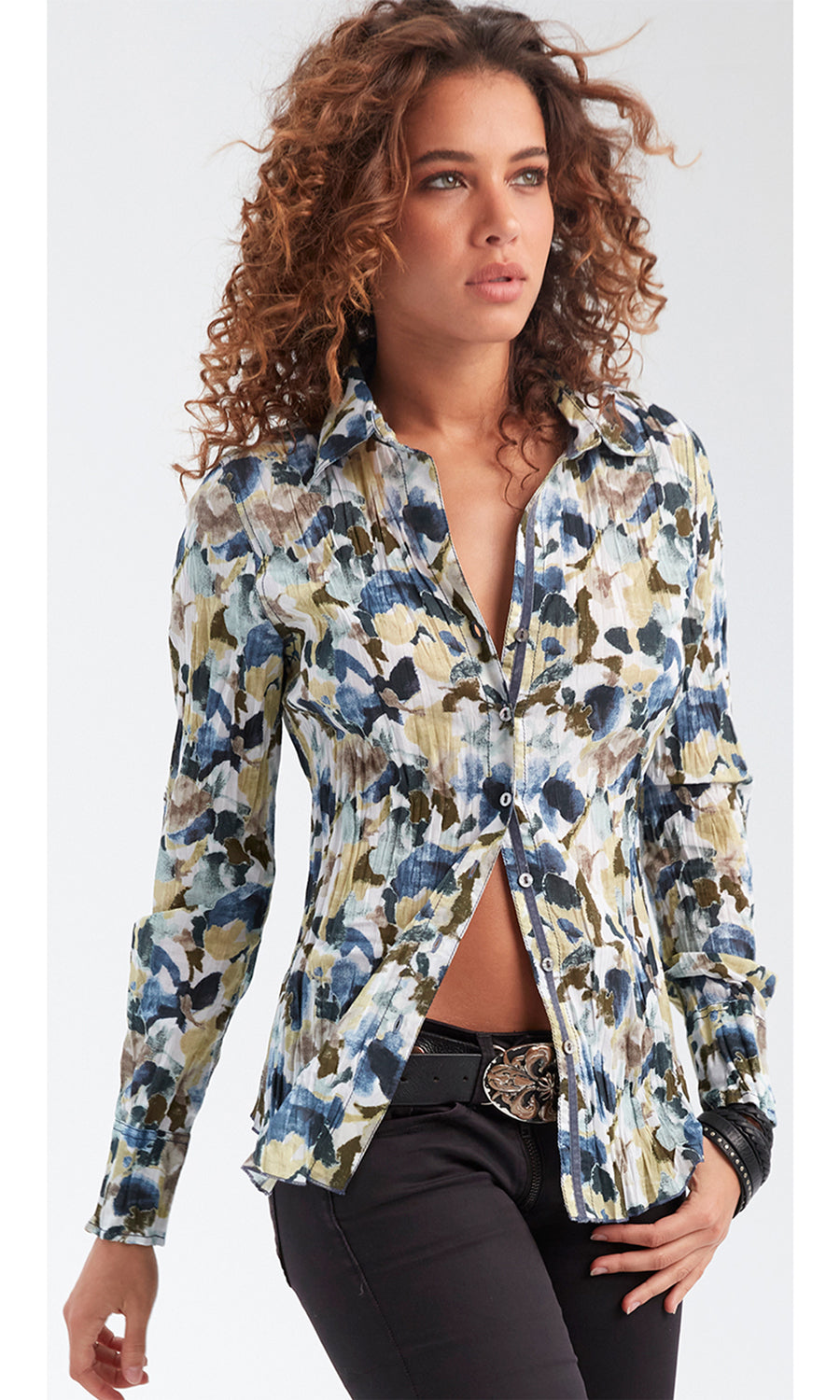 A model wears a CINO Petrol Camden Floral button-down Shirt