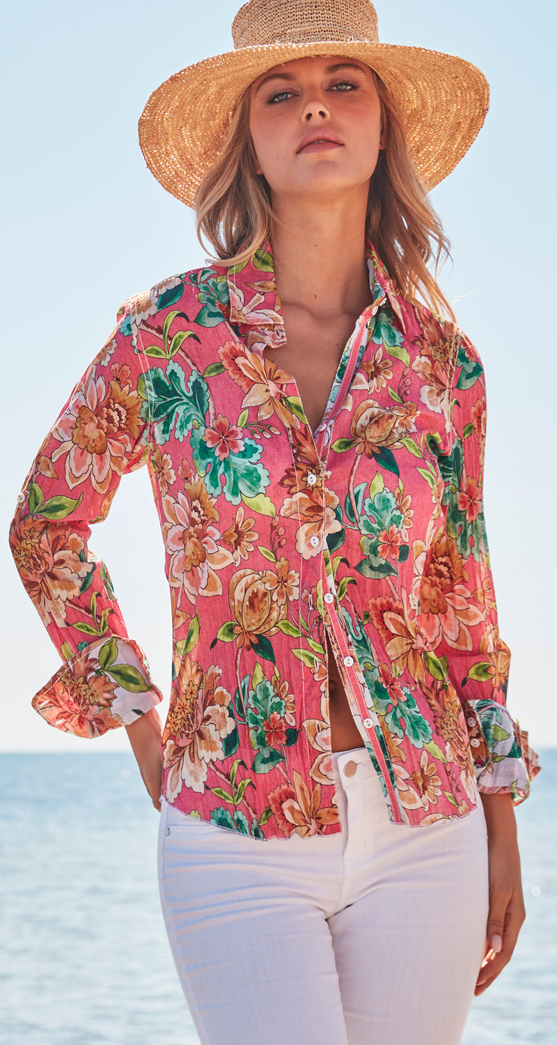 A model wears a CINO Coral Sardinia  button-down Shirt